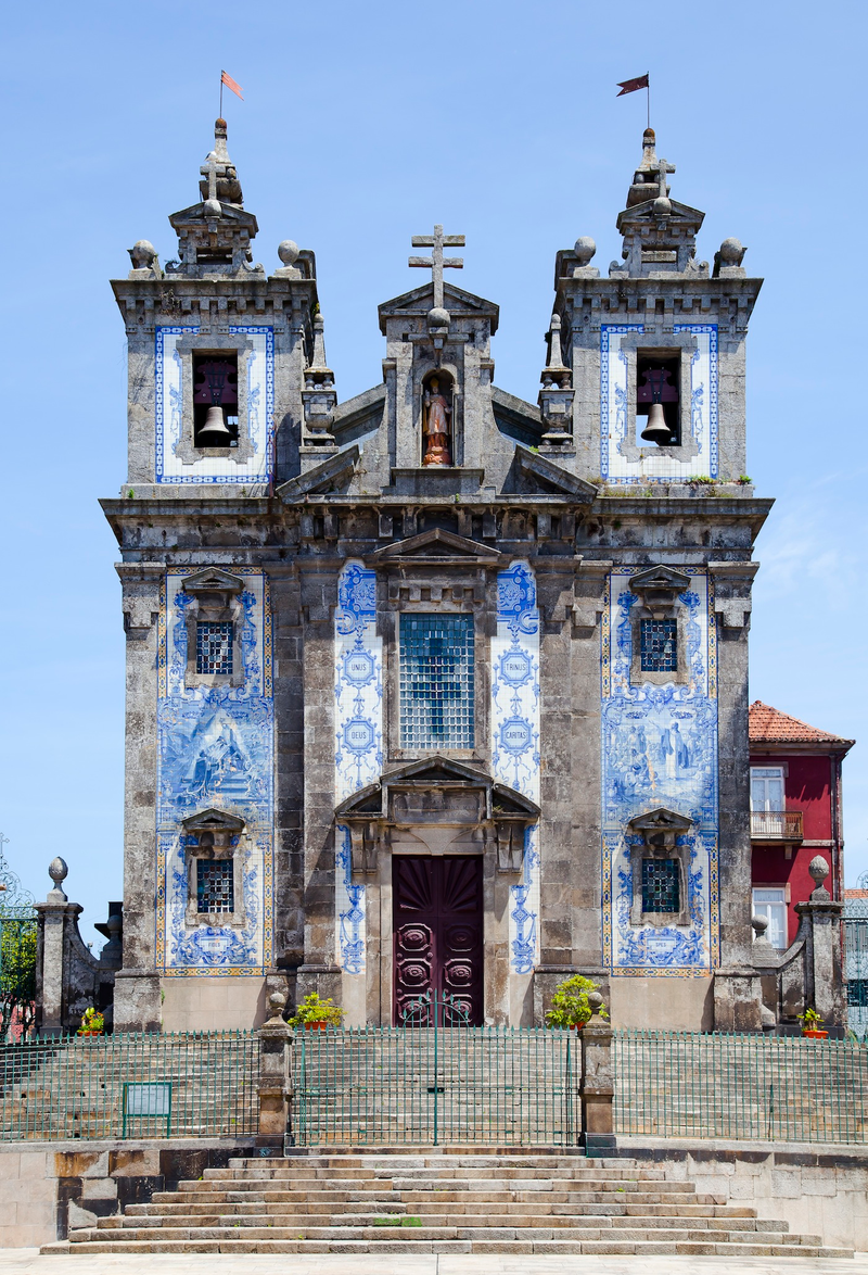 Illustration for article titled Some of the weirdest and most beautiful church decorations of all time